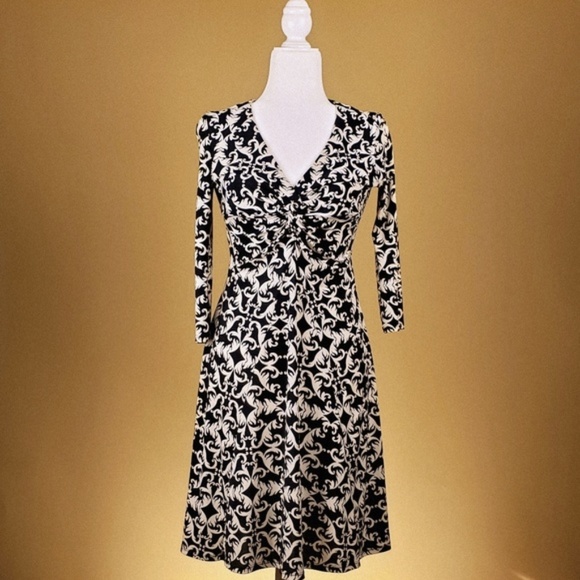 White House Black Market Dresses & Skirts - White House Black Market Long Sleeved Dress